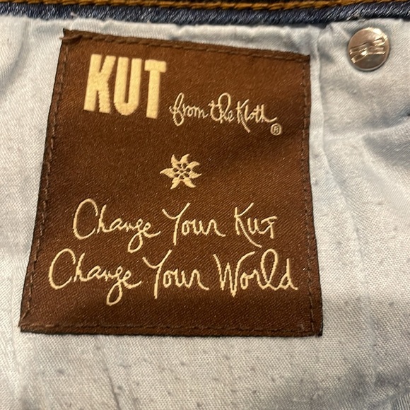 Kut from the Kloth Boyfriend Jeans - Size 12.  Inseam is 30”. - Picture 7 of 7
